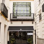 ゲストハウス Select Tetuan セビリア